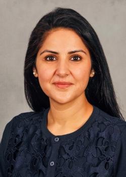 Vandana Sharma，医学博士